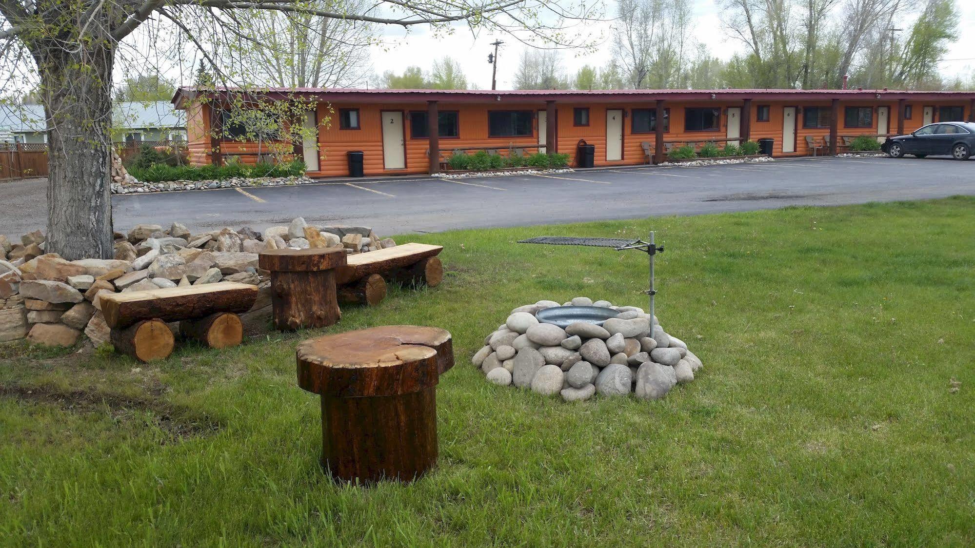 Long Holiday Motel Gunnison Exterior photo